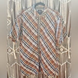 Men's Brown Starbury Plaid Casual Button Down Shirt never worn